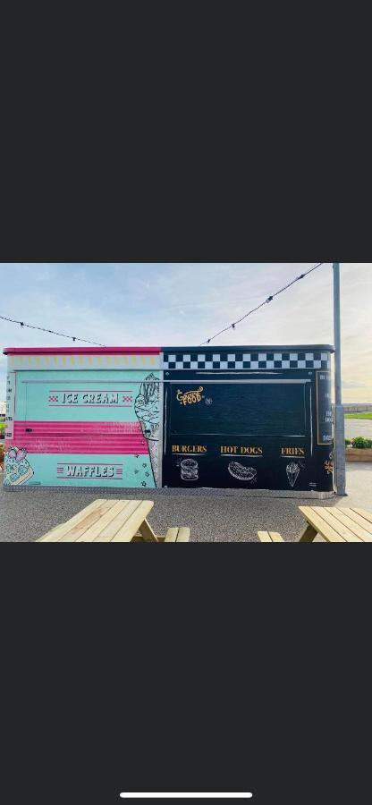 Summer Breeze Deluxe Caravan Rental Saint Osyth Ngoại thất bức ảnh